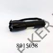 Kép 2/3 - Elemlámpa ledes akkus 130mm/27mm tölthető USB-vel zöld dobozos, állítható fókusz