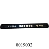 Embléma-felirat "LADA NIVA 4x4" 1.7 hátsó gy. alátéttel