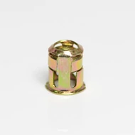 Lemezanya fém hengeres M5 belső 10mm külső méret