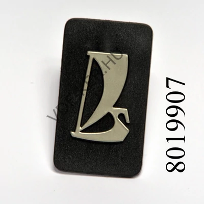 Embléma hűtőrácsra Lada 2107