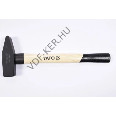 Kalapács fa nyéllel 1000g YT-4498