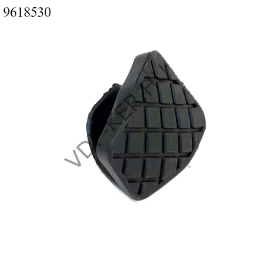 Pedálgumi VW 1J0721173C SK Fabia jobb, oldaltartós, bütykös