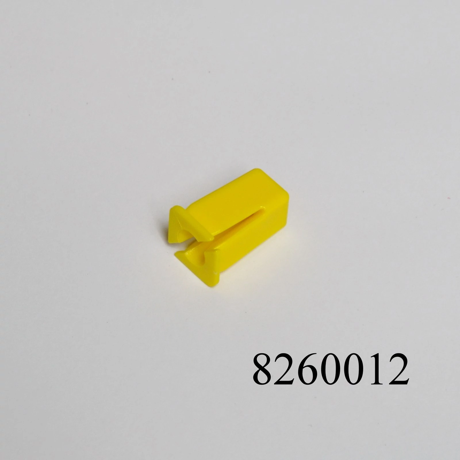 Lemezanya patent  műanyag 10x10x18mm 15028 peremes sárga Suzuki